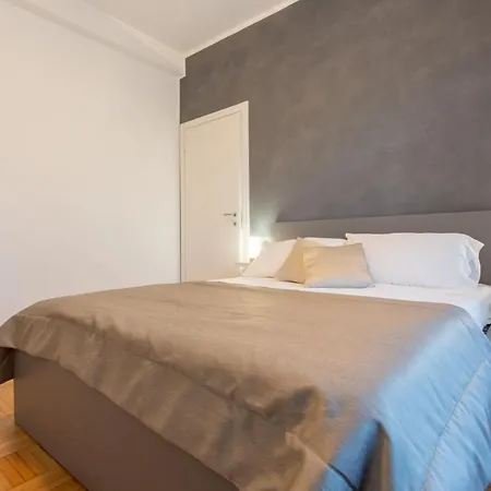 Апартаменты Italstay - Disciplini -10 Min Dal Duomo Милан