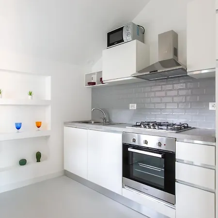 Italstay - Disciplini -10 Min Dal Duomo Милан