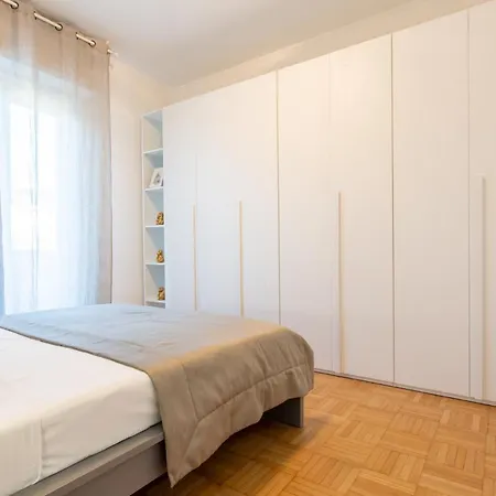 Апартаменты Italstay - Disciplini -10 Min Dal Duomo *